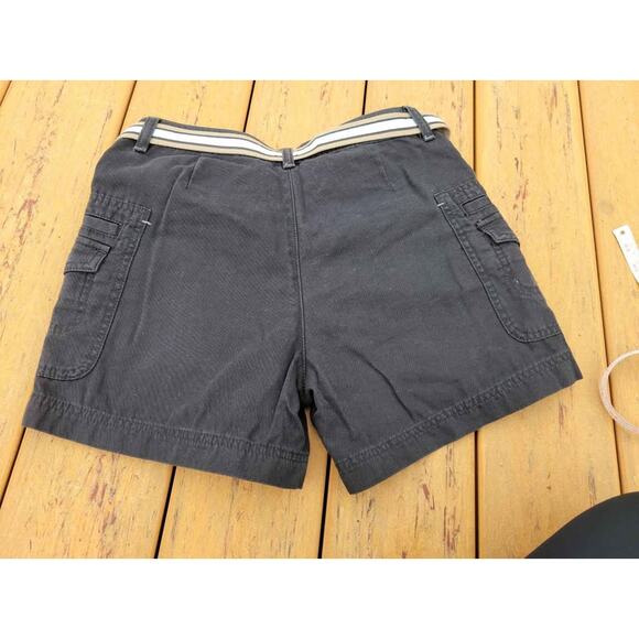 Hi-Rise Black Lee Riveted Shorts SIZE 8P NWT Belt - Picture 4 of 6